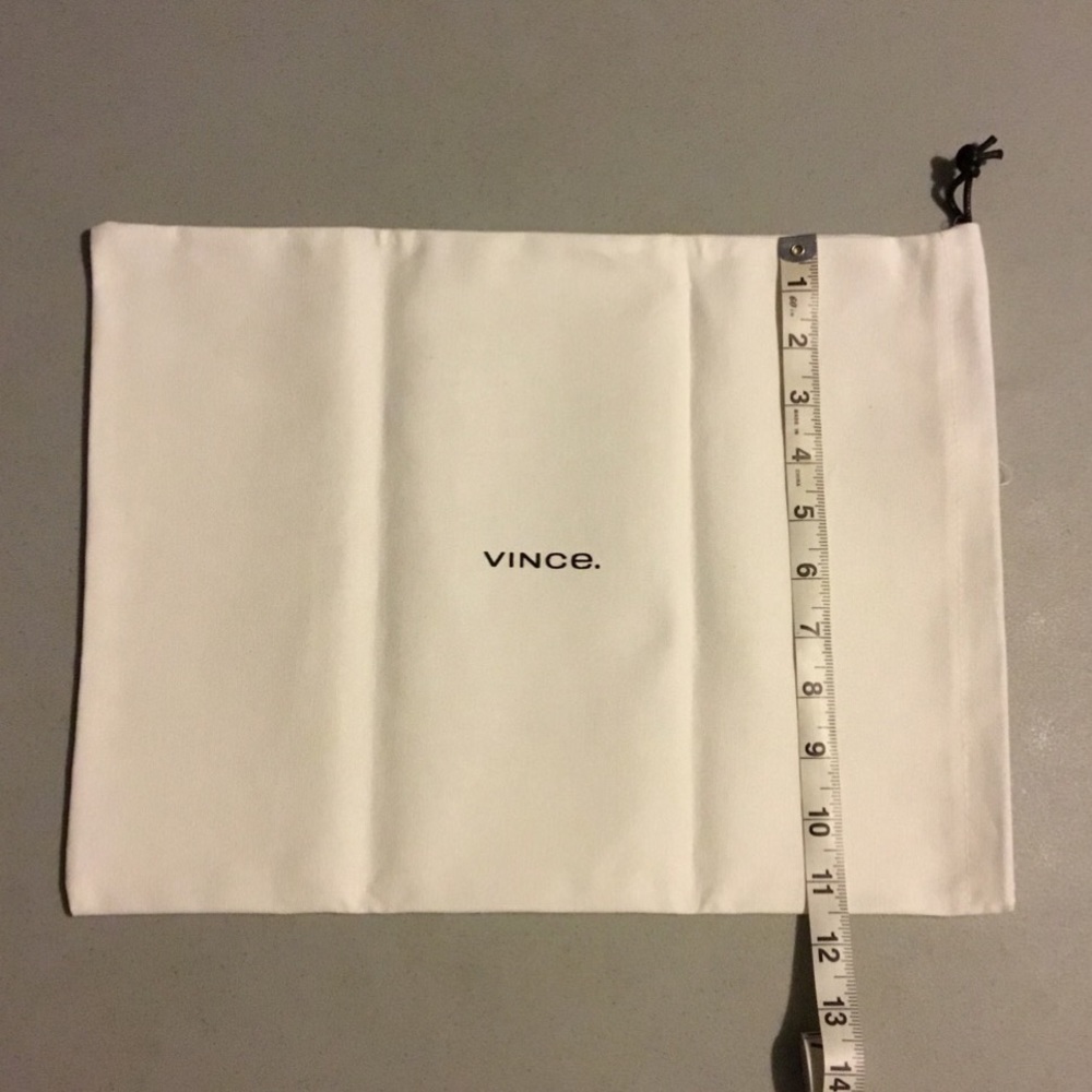 VINCE - Picture 2 of 3